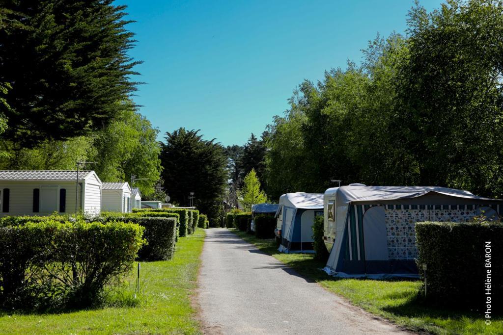 Camping L'Oasis Damgan Exterior foto
